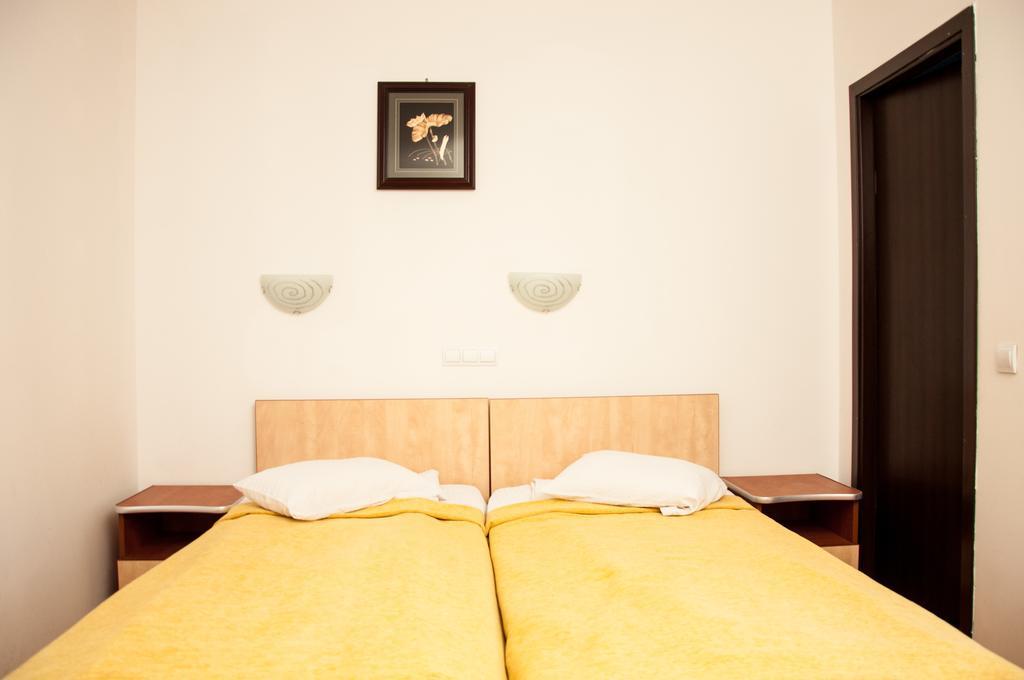 Complex Anna BaileTusnad Quarto foto